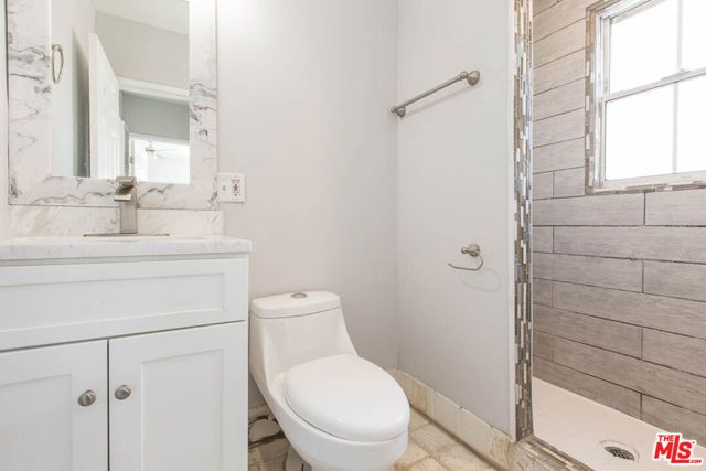 8525 Cadillac Avenue, Los Angeles, CA 90034