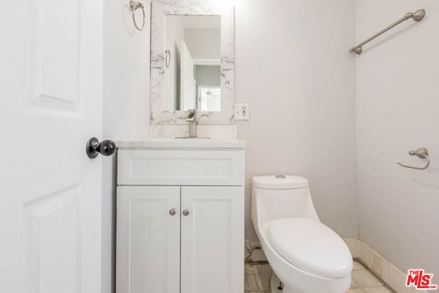 8525 Cadillac Avenue, Los Angeles, CA 90034