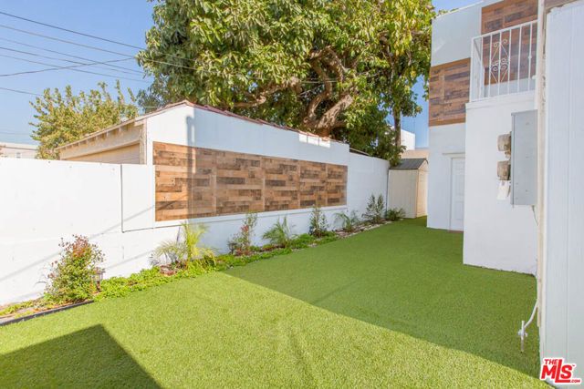 8525 Cadillac Avenue, Los Angeles, CA 90034