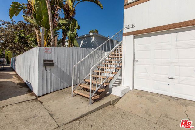 8525 Cadillac Avenue, Los Angeles, CA 90034