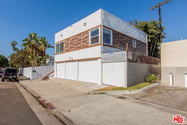8525 Cadillac Avenue, Los Angeles, CA 90034