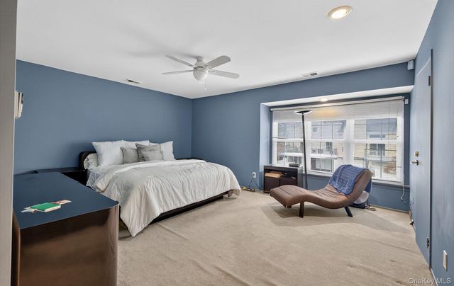 105 Glen Way, Syosset, NY 11791