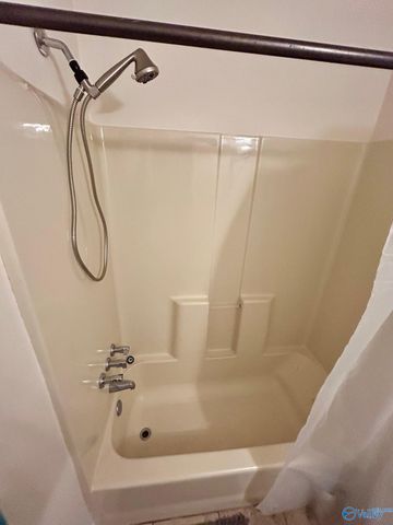 103 Seneca Lane, Gurley, AL 35748