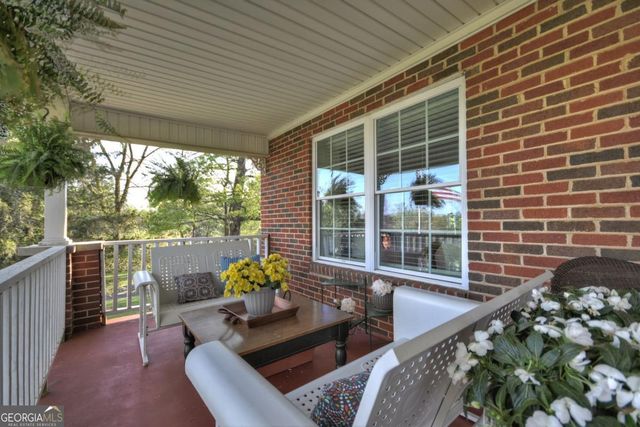 456 Lavista Drive, Blue Ridge, GA 30513