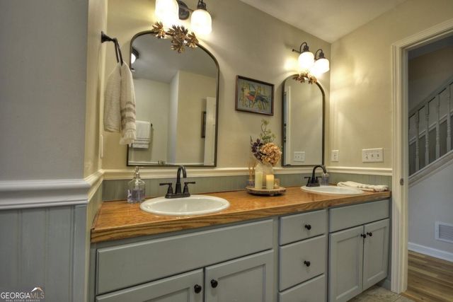 456 Lavista Drive, Blue Ridge, GA 30513