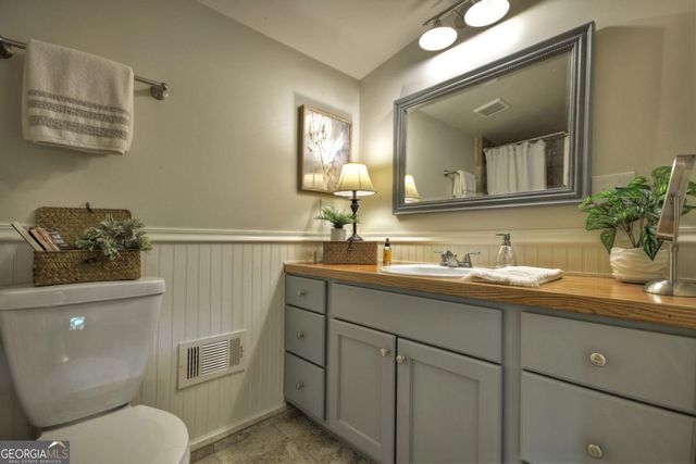 456 Lavista Drive, Blue Ridge, GA 30513