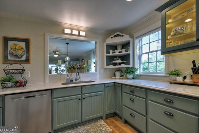 456 Lavista Drive, Blue Ridge, GA 30513