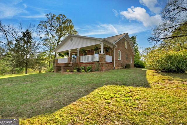 456 Lavista Drive, Blue Ridge, GA 30513