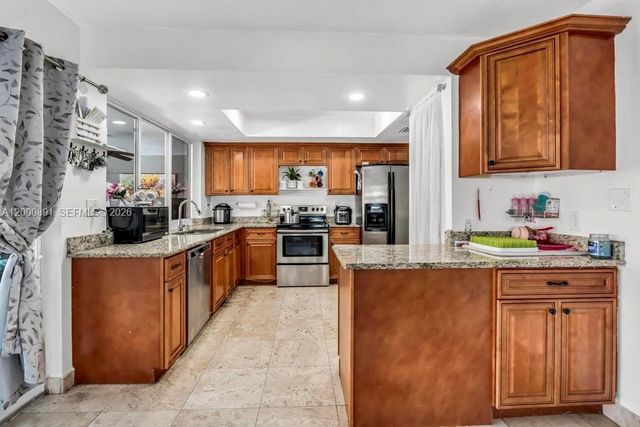 1301 N 74th Ter, Hollywood, FL 33024