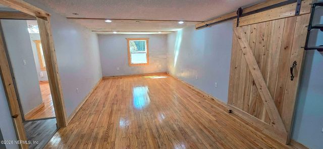 11325 YOUNG Road, Jacksonville, FL 32218