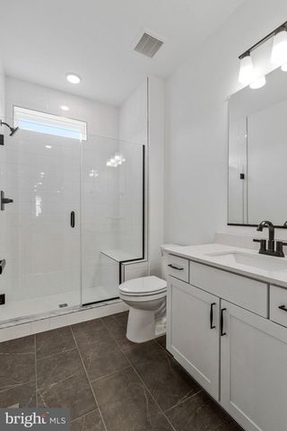2000 ARAM DR, Accokeek, MD 20607