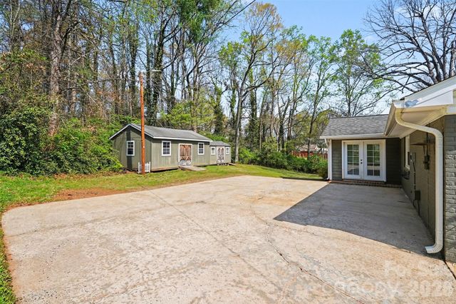 204 Country Club Circle, Shelby, NC 28150