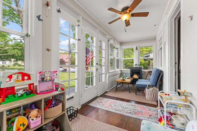 504 S Court Street, Crown Point, IN 46307