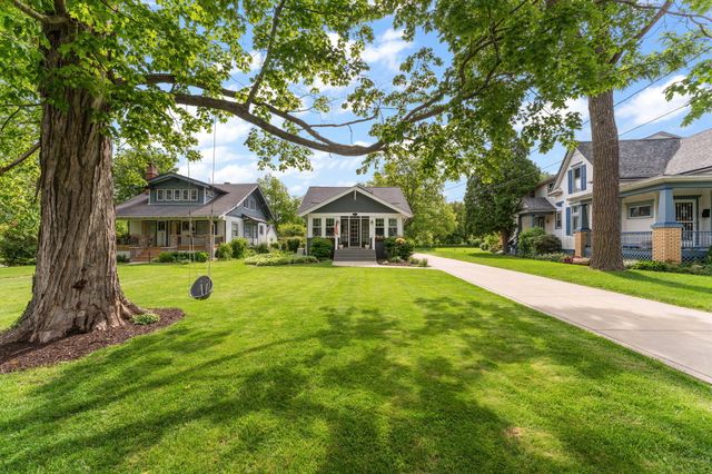 504 S Court Street, Crown Point, IN 46307