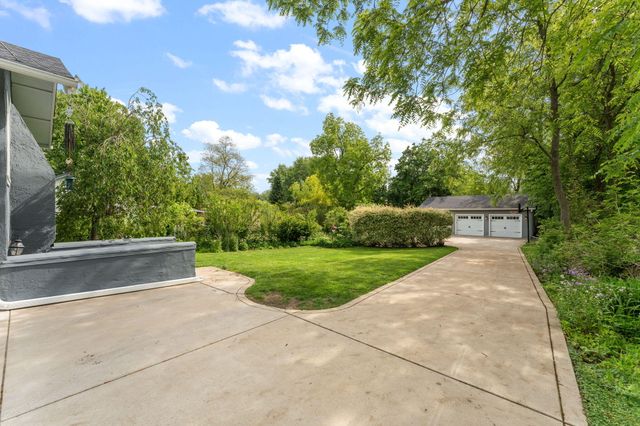 504 S Court Street, Crown Point, IN 46307