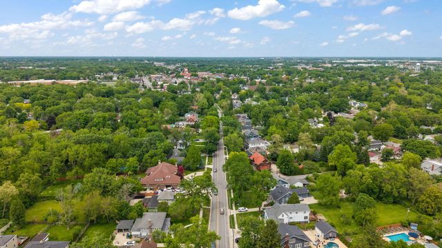 504 S Court Street, Crown Point, IN 46307
