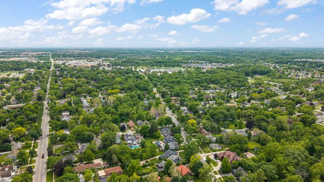 504 S Court Street, Crown Point, IN 46307