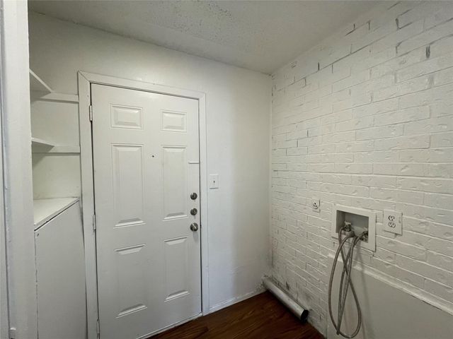 8208 Sam Rayburn DR A, Austin, TX 78753