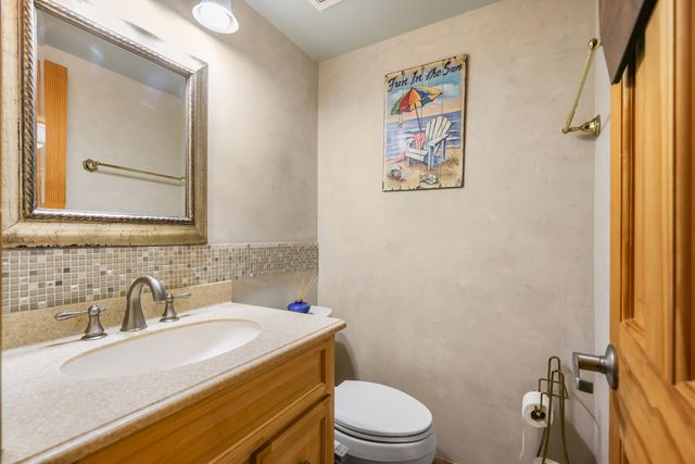 334 Plumwood Court 334, Vernon Hills, IL 60061