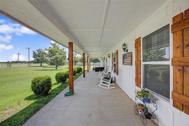 7576 E Maguire Road, Noble, OK 73068