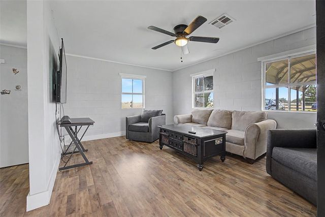 7576 E Maguire Road, Noble, OK 73068