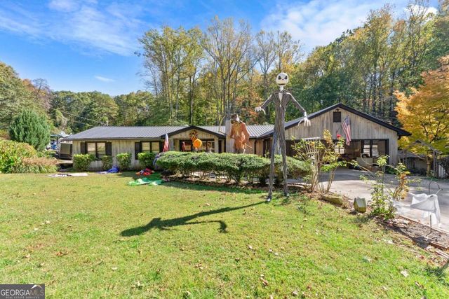 221 Shallowford Drive, Gainesville, GA 30504