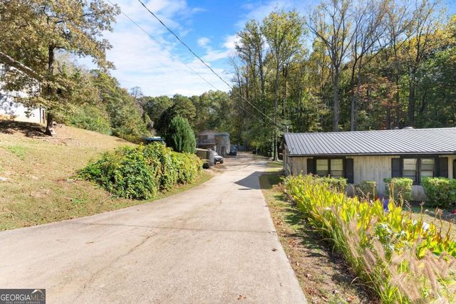 221 Shallowford Drive, Gainesville, GA 30504