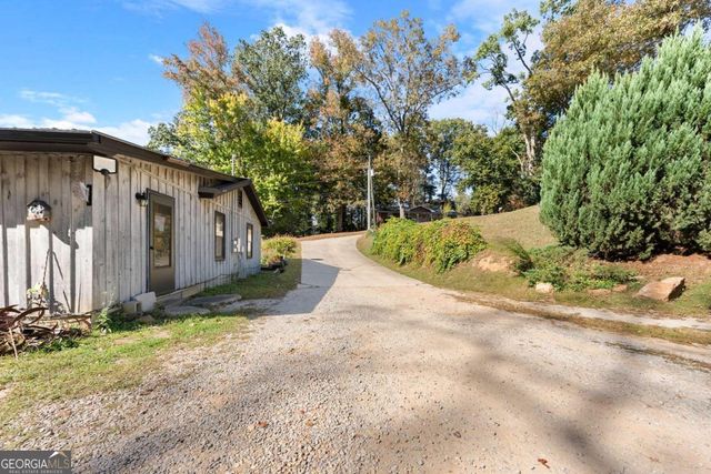 221 Shallowford Drive, Gainesville, GA 30504