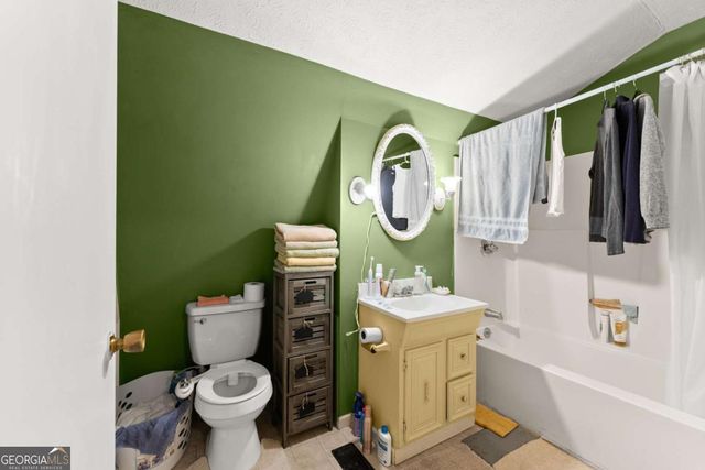 221 Shallowford Drive, Gainesville, GA 30504