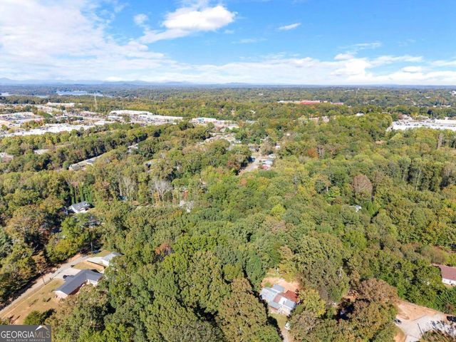 221 Shallowford Drive, Gainesville, GA 30504