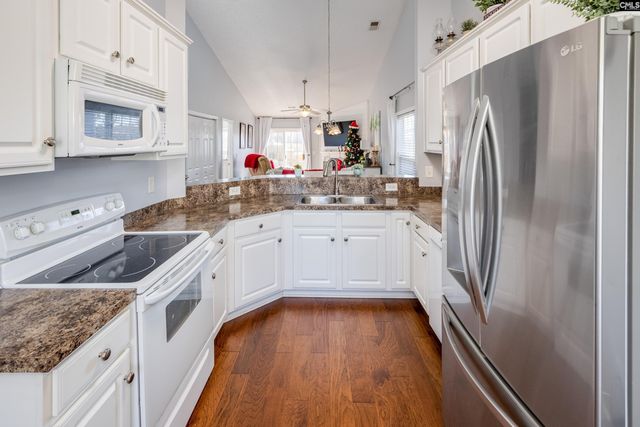 111 Courtside Drive, Lexington, SC 29073