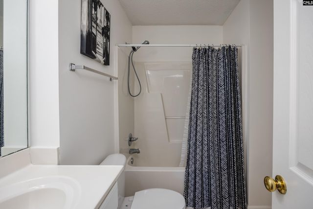 111 Courtside Drive, Lexington, SC 29073