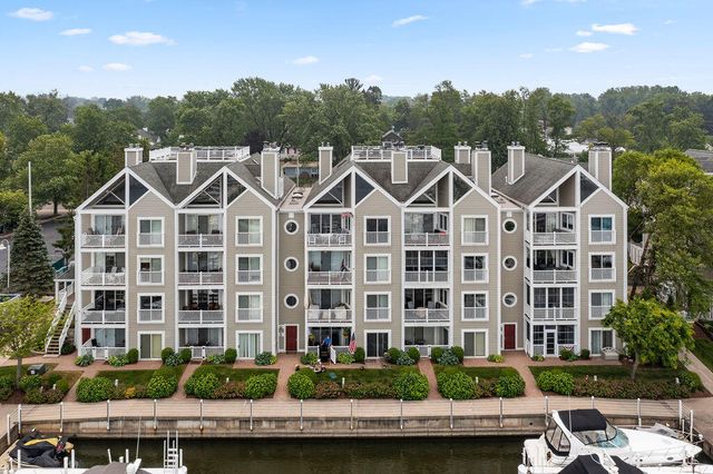 310 Oselka Drive 456, New Buffalo, MI 49117