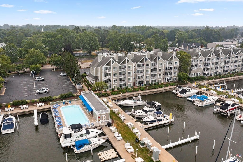 310 Oselka Drive 456, New Buffalo, MI 49117