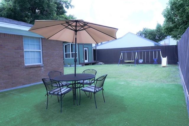 7818 Avenue F, Houston, TX 77012
