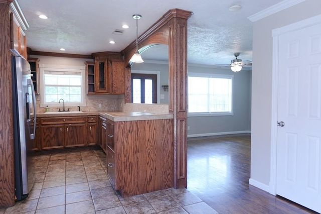 7818 Avenue F, Houston, TX 77012