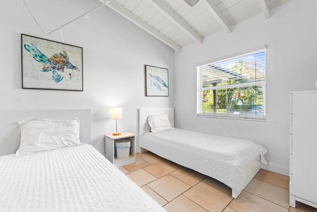 408 NW 29th Street, Wilton Manors, FL 33311