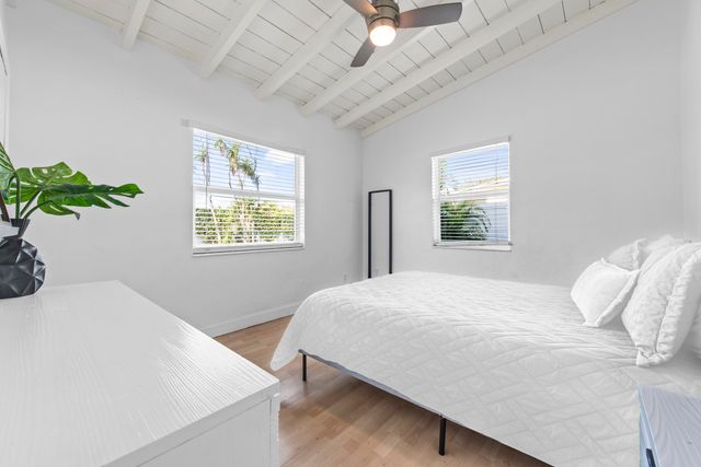 408 NW 29th Street, Wilton Manors, FL 33311