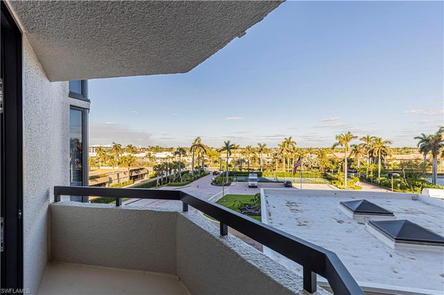 220 S Collier BLVD # 406, Marco Island, FL 34145