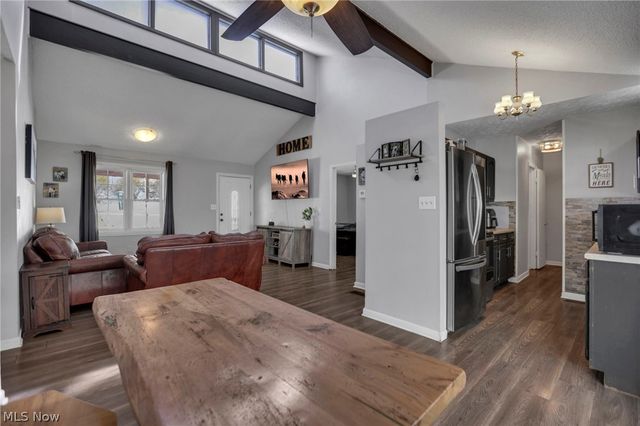 145 Valley Gem Drive, Zanesville, OH 43701