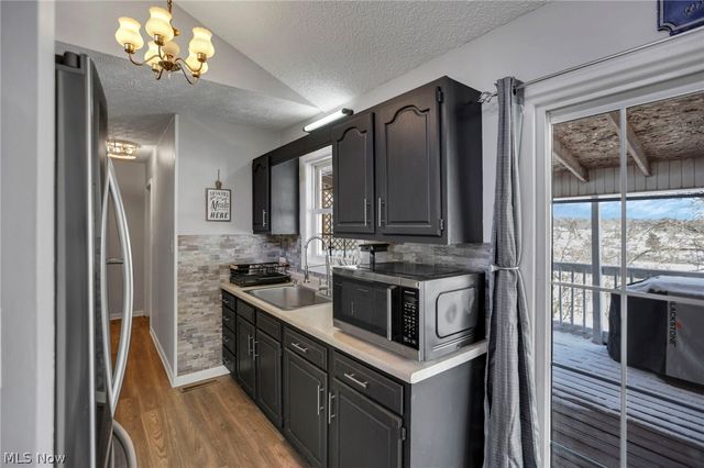 145 Valley Gem Drive, Zanesville, OH 43701