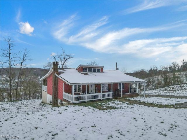 145 Valley Gem Drive, Zanesville, OH 43701