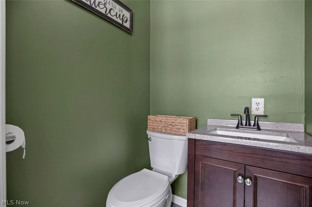 145 Valley Gem Drive, Zanesville, OH 43701