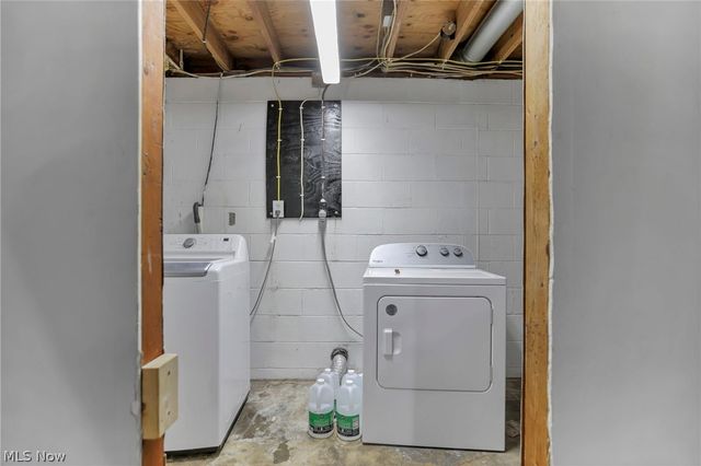 145 Valley Gem Drive, Zanesville, OH 43701