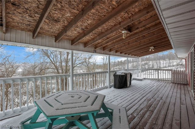 145 Valley Gem Drive, Zanesville, OH 43701