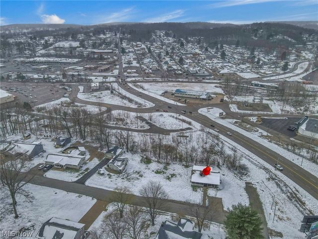 145 Valley Gem Drive, Zanesville, OH 43701