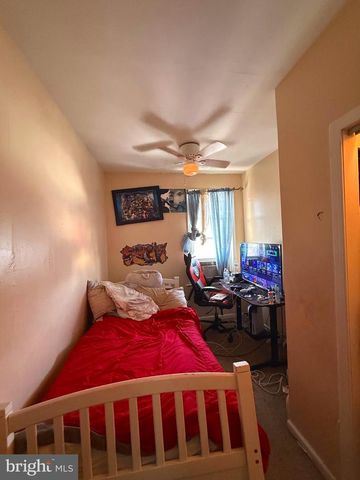 212 N MAPLE AVE, Lansdowne, PA 19050