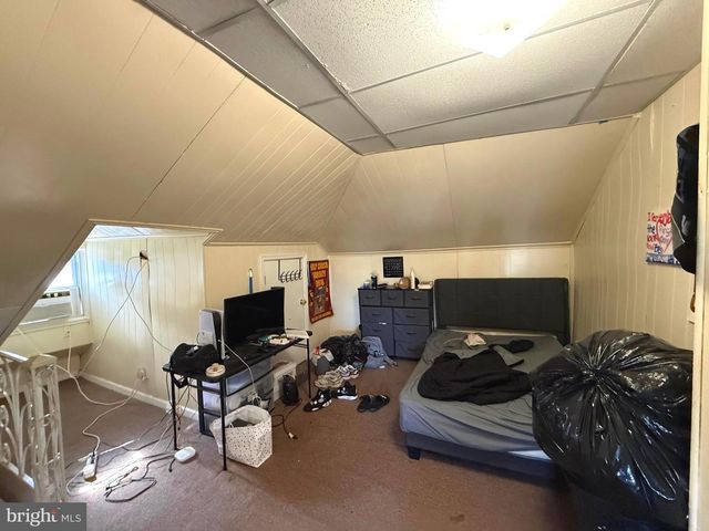 212 N MAPLE AVE, Lansdowne, PA 19050