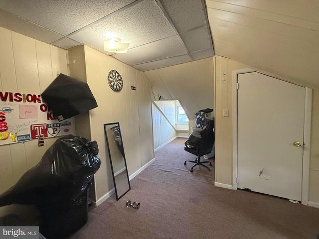 212 N MAPLE AVE, Lansdowne, PA 19050