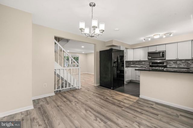 5241 SAINT GENEVIEVE PL, Alexandria, VA 22315